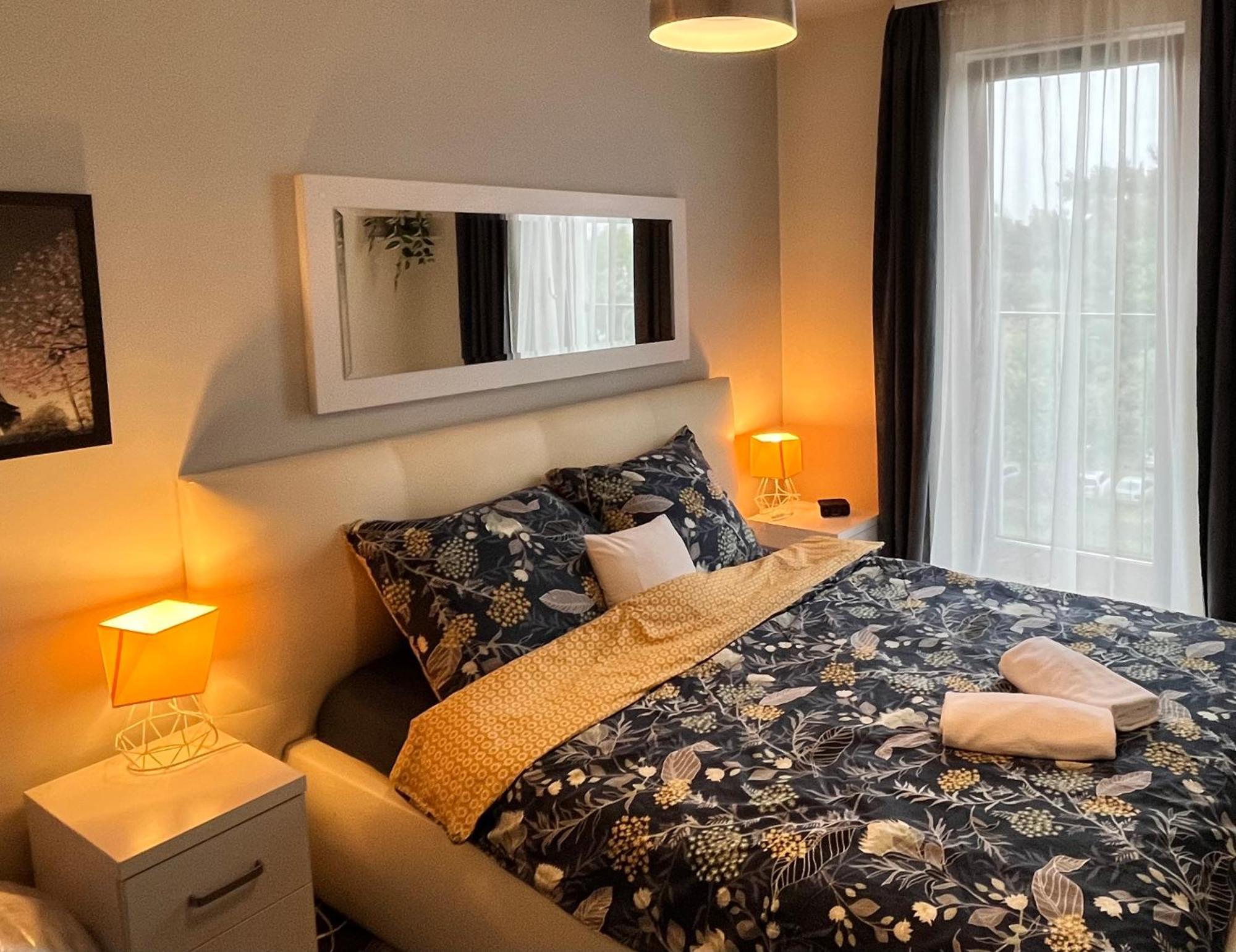 קרקוב Cracow Stay Premium Apartments Free Parking - 3 X Room - 3 X Aircondition מראה חיצוני תמונה