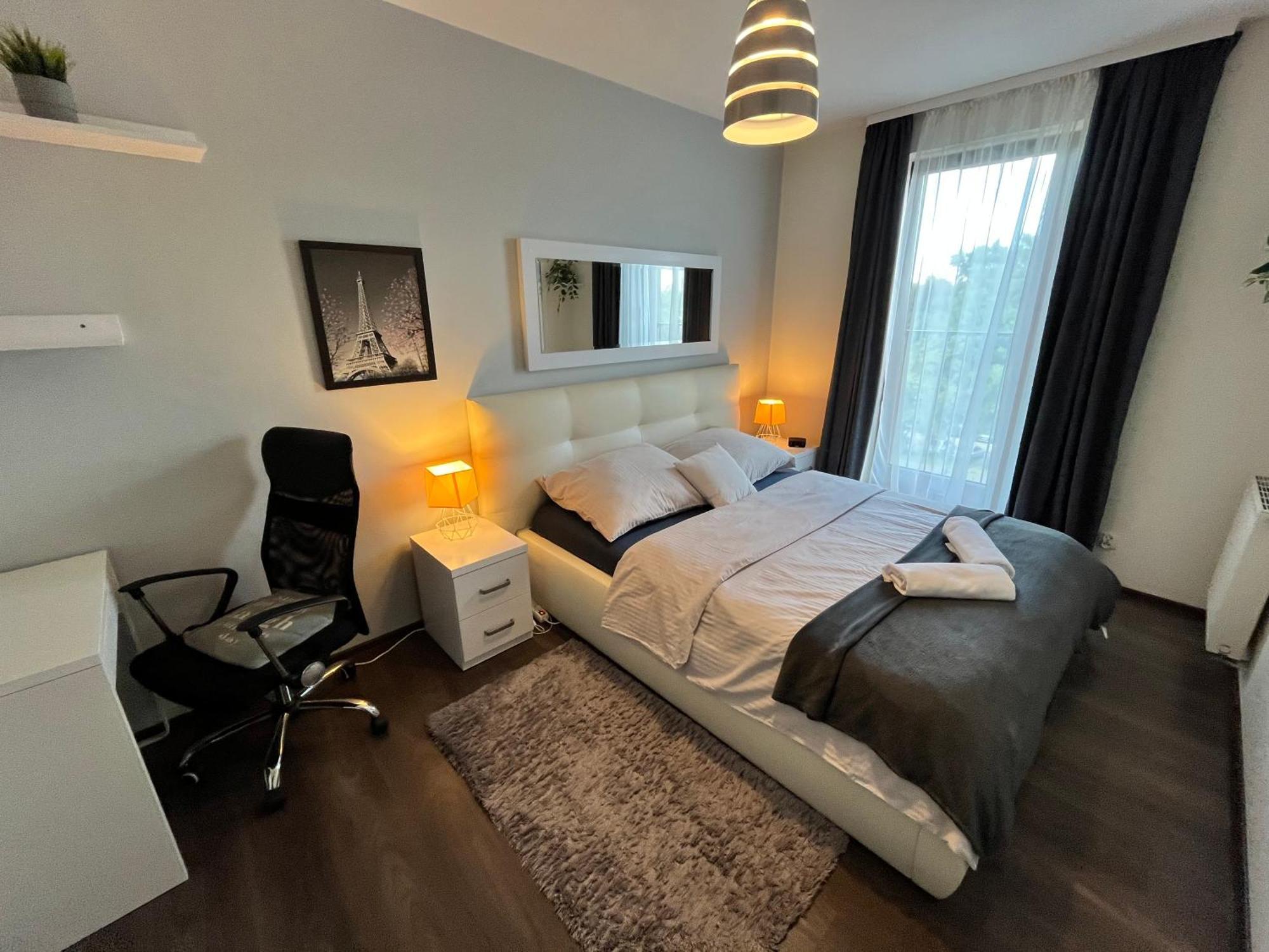 קרקוב Cracow Stay Premium Apartments Free Parking - 3 X Room - 3 X Aircondition מראה חיצוני תמונה